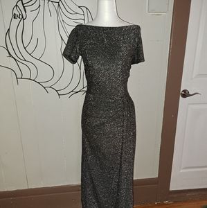 Sparkly dress for all your formal outings. Has a lot of curve defining stretch.